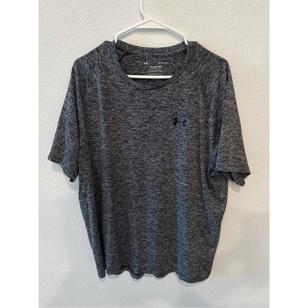 Under Armour Men’s Dark Heather Gray Short Sleeve Performance Tee